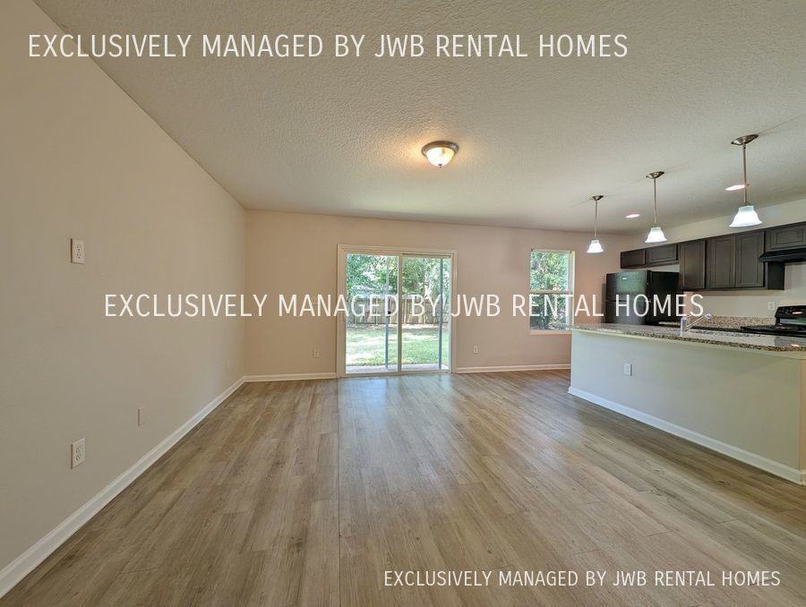 2839 Lagney Dr - Photo 2 of 9