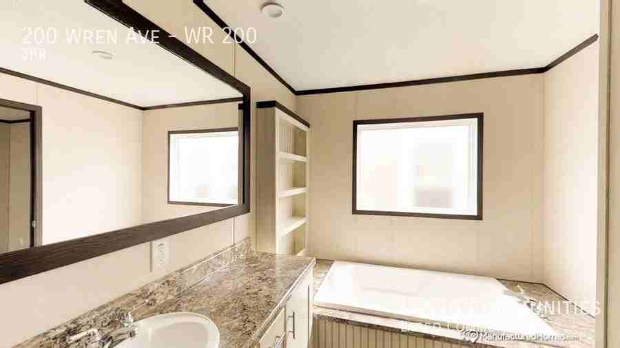 200 Wren Dr - Photo 3 of 5