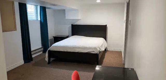61 Hart Avenue - Photo 3 of 8