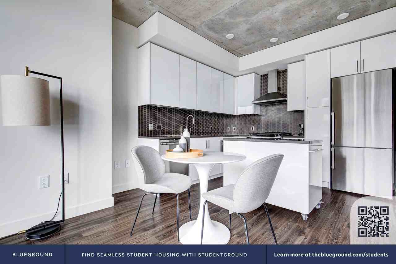 1600 2nd Avenue - Photo 7 of 36