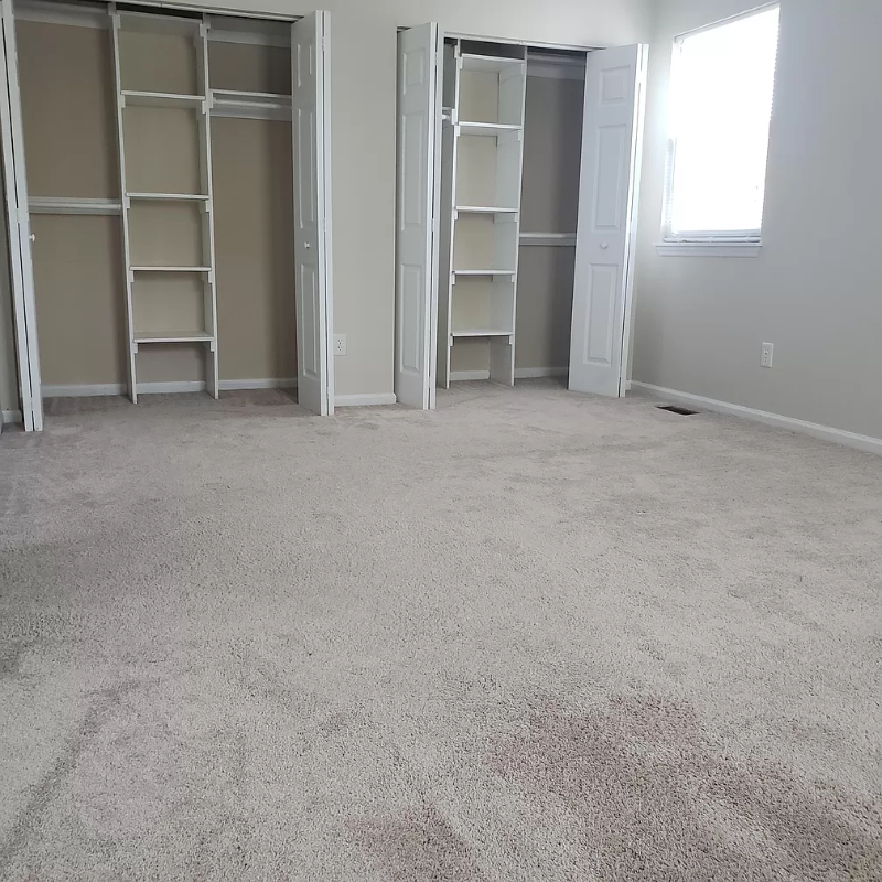 1725 Olde Buckingham Road - Photo 7 of 9