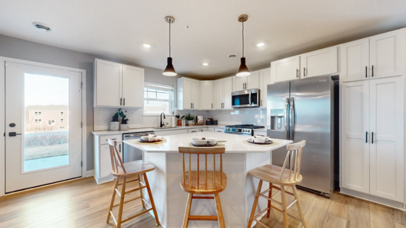 15577 87th Ln Ne - Photo 2 of 20