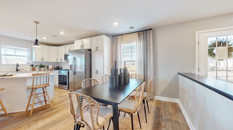 15577 87th Ln Ne - Photo 3 of 20