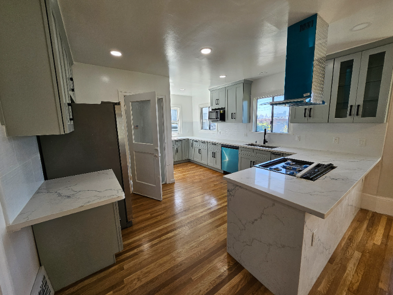 501 E 20th St - Photo 3 of 15