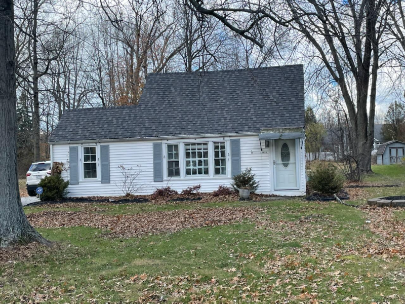 38629 Adkins Rd - Photo 2 of 2
