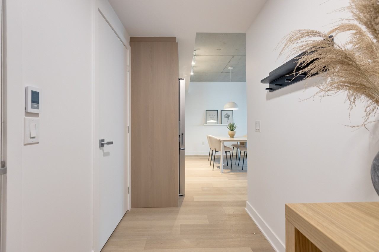 245 Boulevard Robert-Bourassa — photo 3