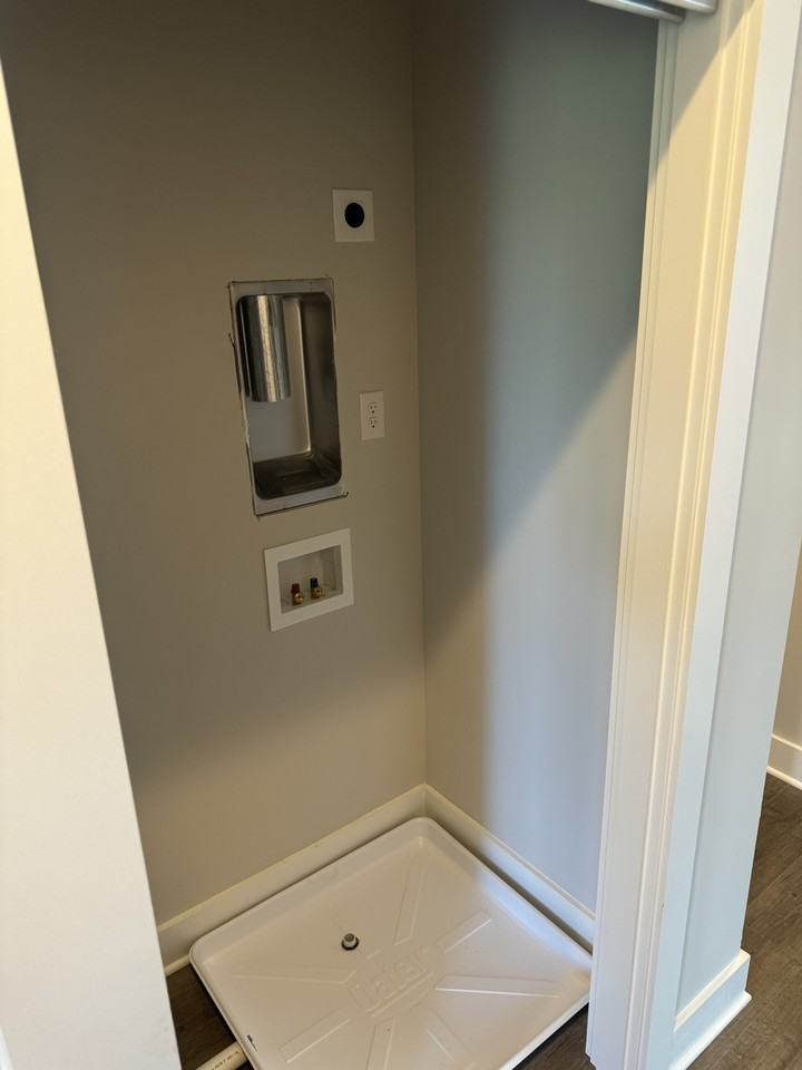 1418 Island Home Ave #1418 - Photo 3 of 15