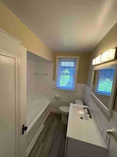 592 Hilltonia Ave #NA - Photo 3 of 12