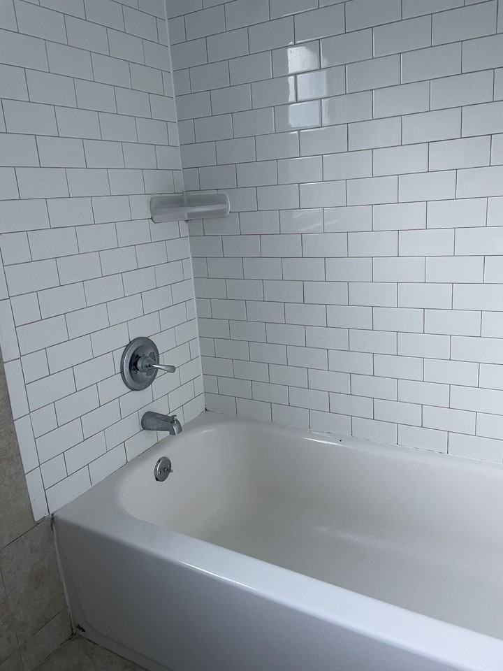 294 W Post Rd #1E - Photo 5 of 6