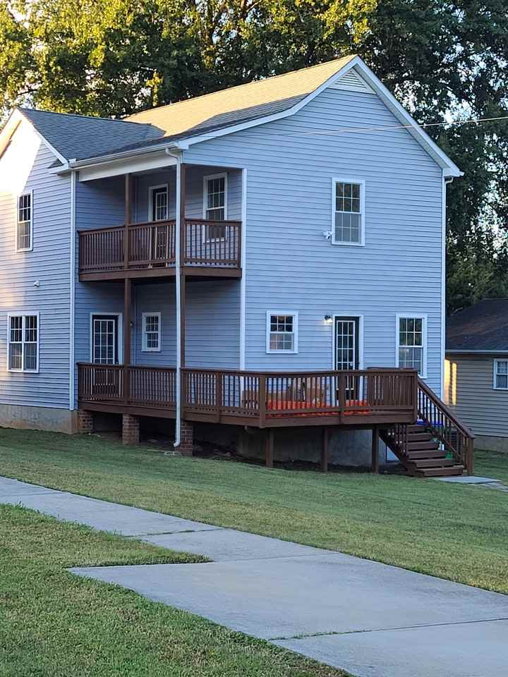 1908 Dinwiddie Ave #NA - Photo 2 of 18