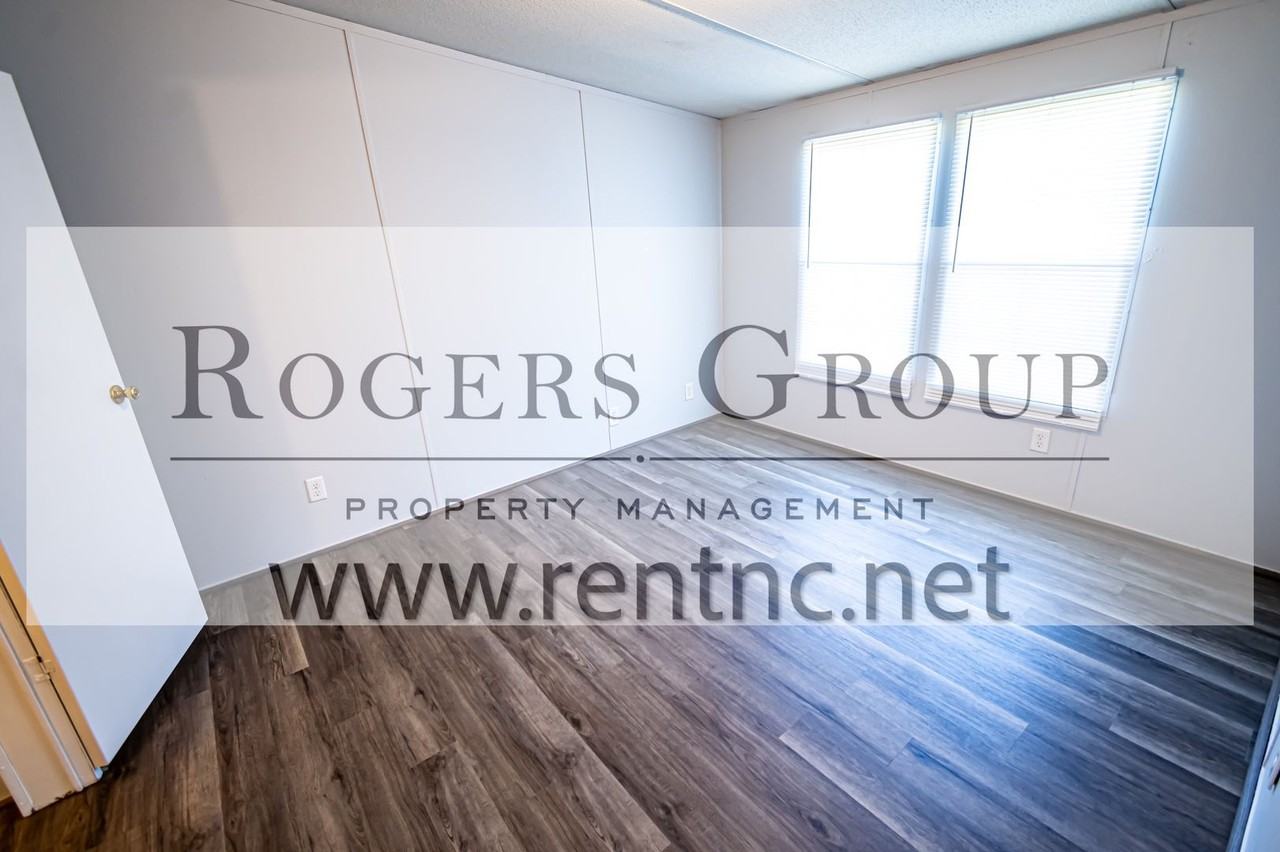 3278 Walters Rd - Photo 5 of 10