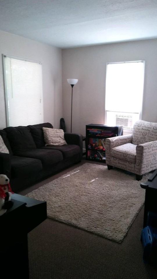 3606 May Ln - Photo 3 of 5