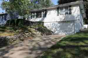 featured image of 2511 N 70th Ave
