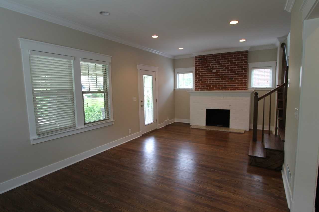 307 S 50th St - Photo 6 of 31