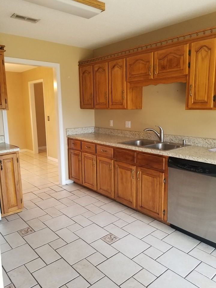 12 Ashley Lane - Photo 5 of 25