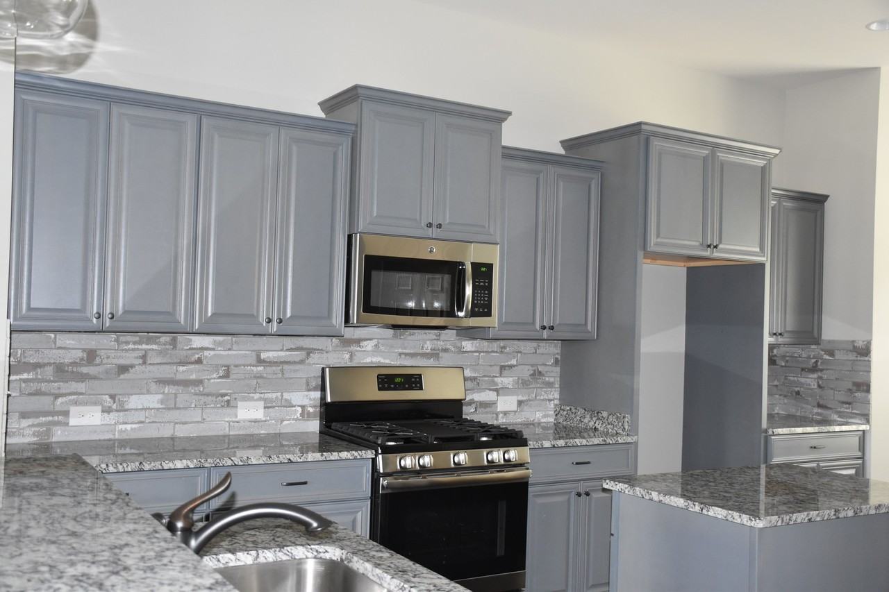 9137 Autumn Brooke Way - Photo 2 of 11