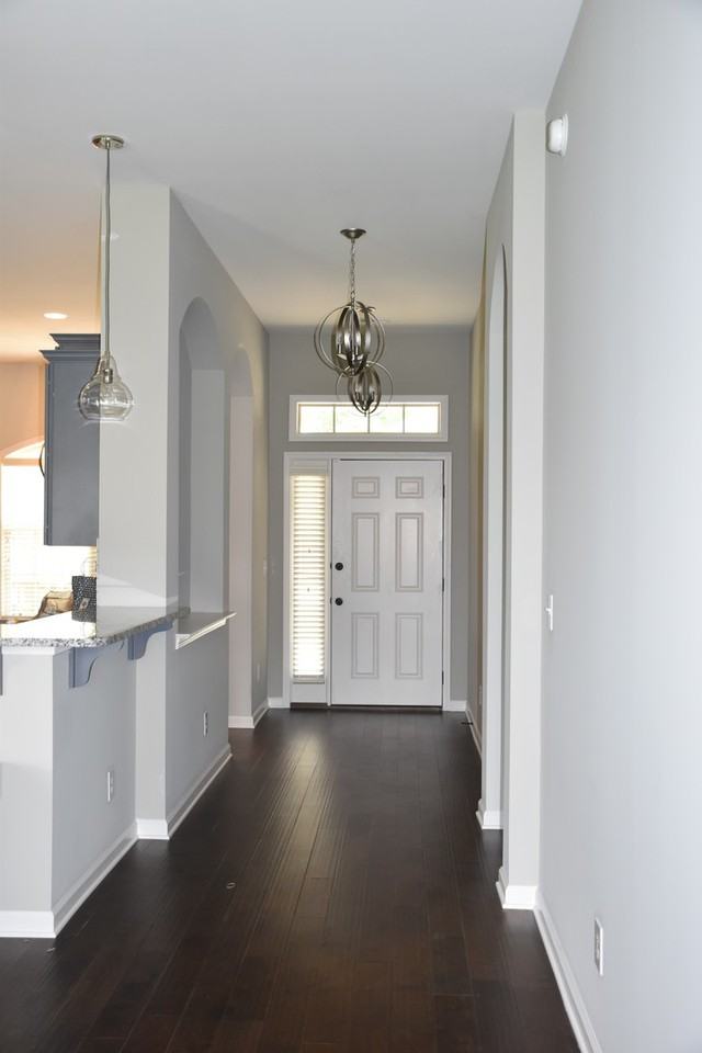 9137 Autumn Brooke Way - Photo 3 of 11