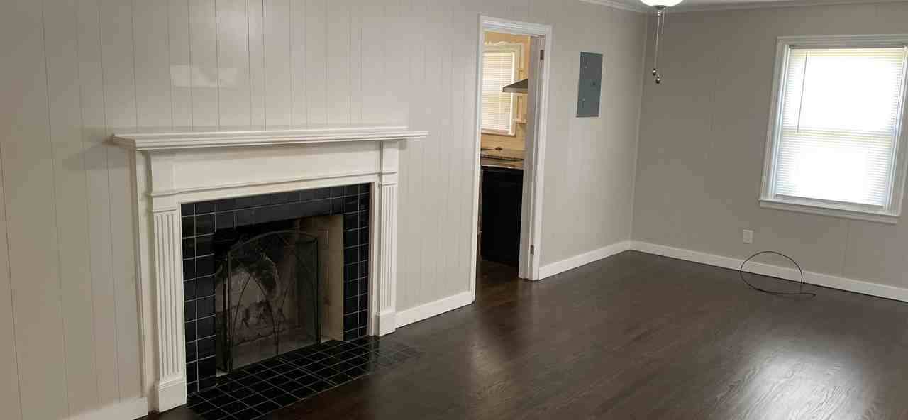 806 Eastview St - Photo 2 of 17