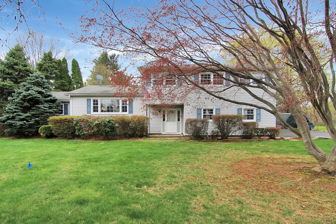 21 Sheridan Rd - Photo 2 of 29