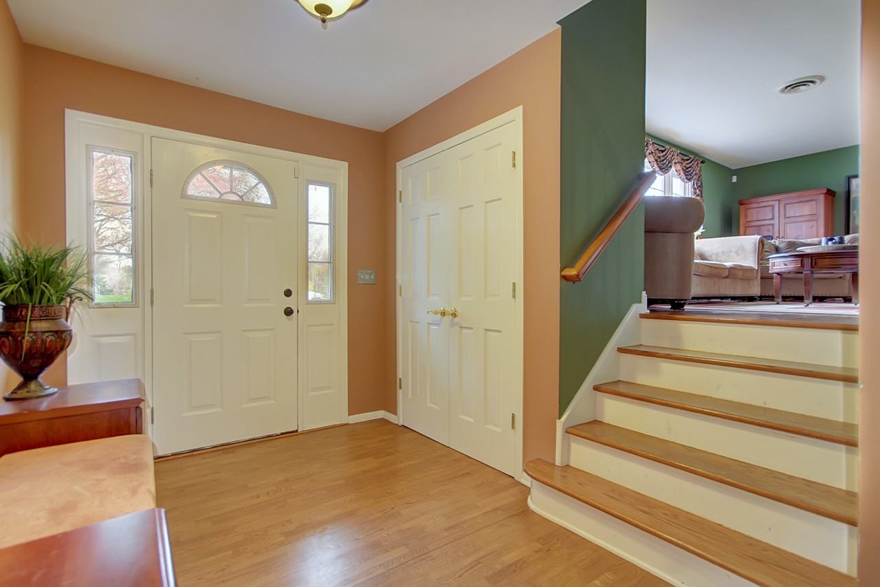 21 Sheridan Rd - Photo 3 of 29