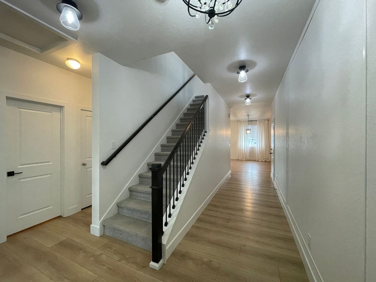 58 Marlowe Dr - Photo 5 of 39