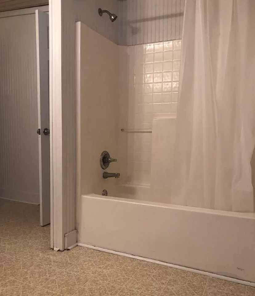 1045 Macon Hwy - Photo 7 of 9