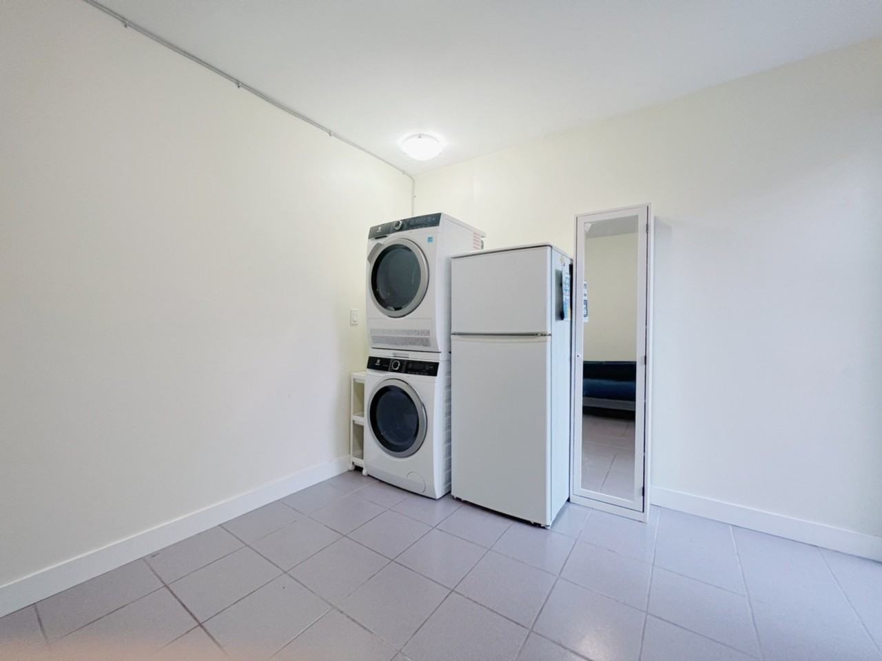 2783 West 24th Avenue - Photo 5 of 7