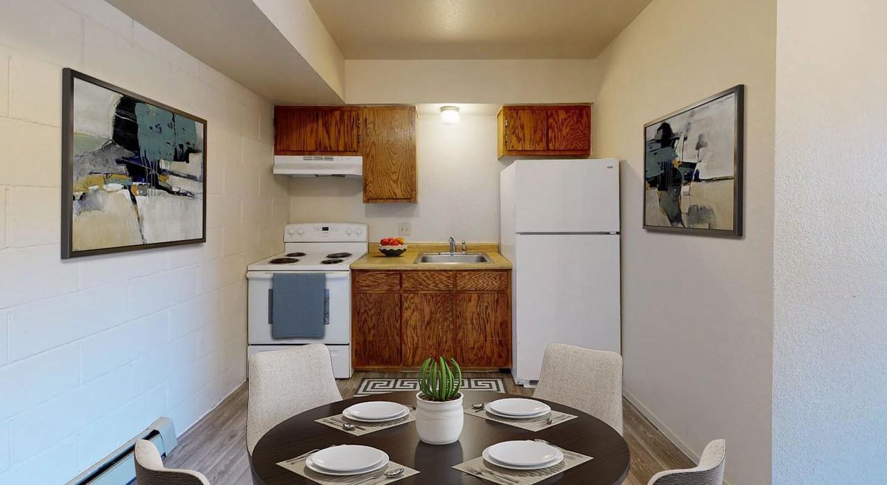 Oak Manor & Angel Street Apartments - 1055 Oak St Reno NV | Zumper
