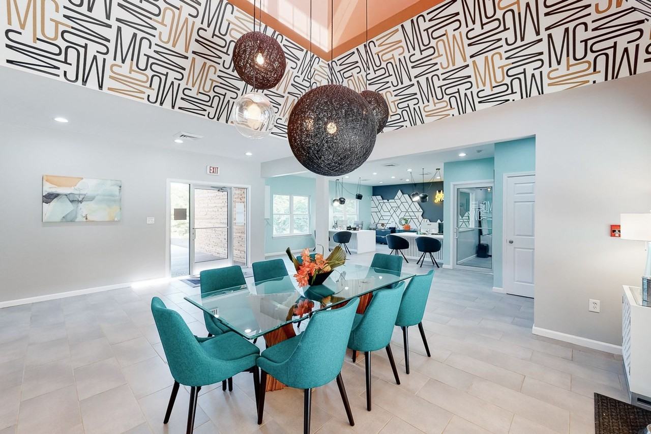 The Pearl Apartments - Photo 4 of 17