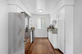 Sherman Plaza Apartments - Photo 1 of 1