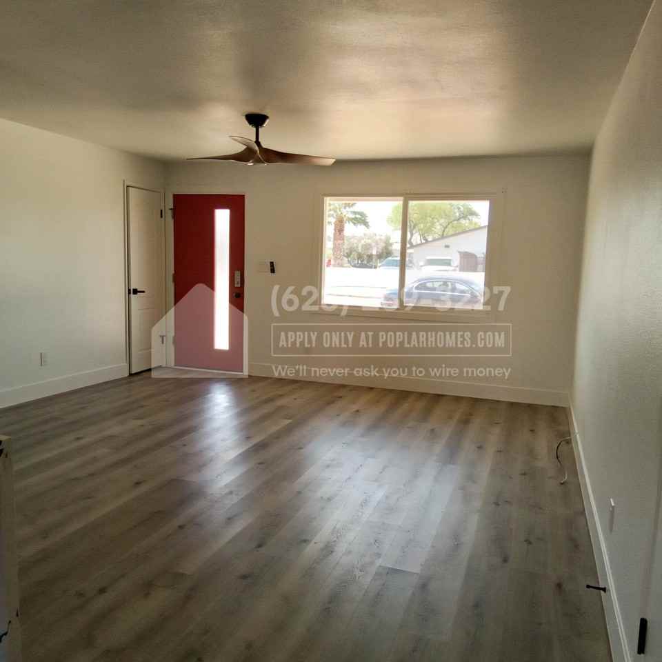 1346 E Almeria Rd - Photo 3 of 20