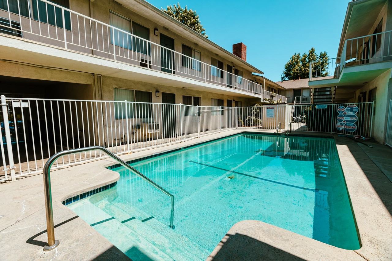 18407 Dearborn Street - Photo 2 of 50