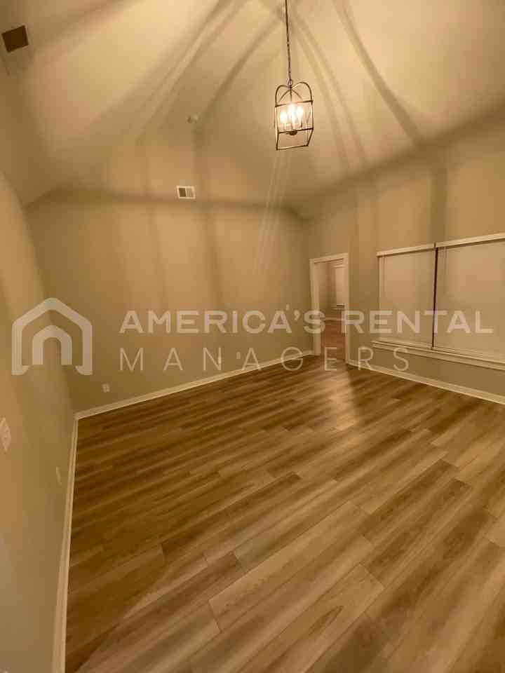 152 County Road 1019 - Photo 7 of 41