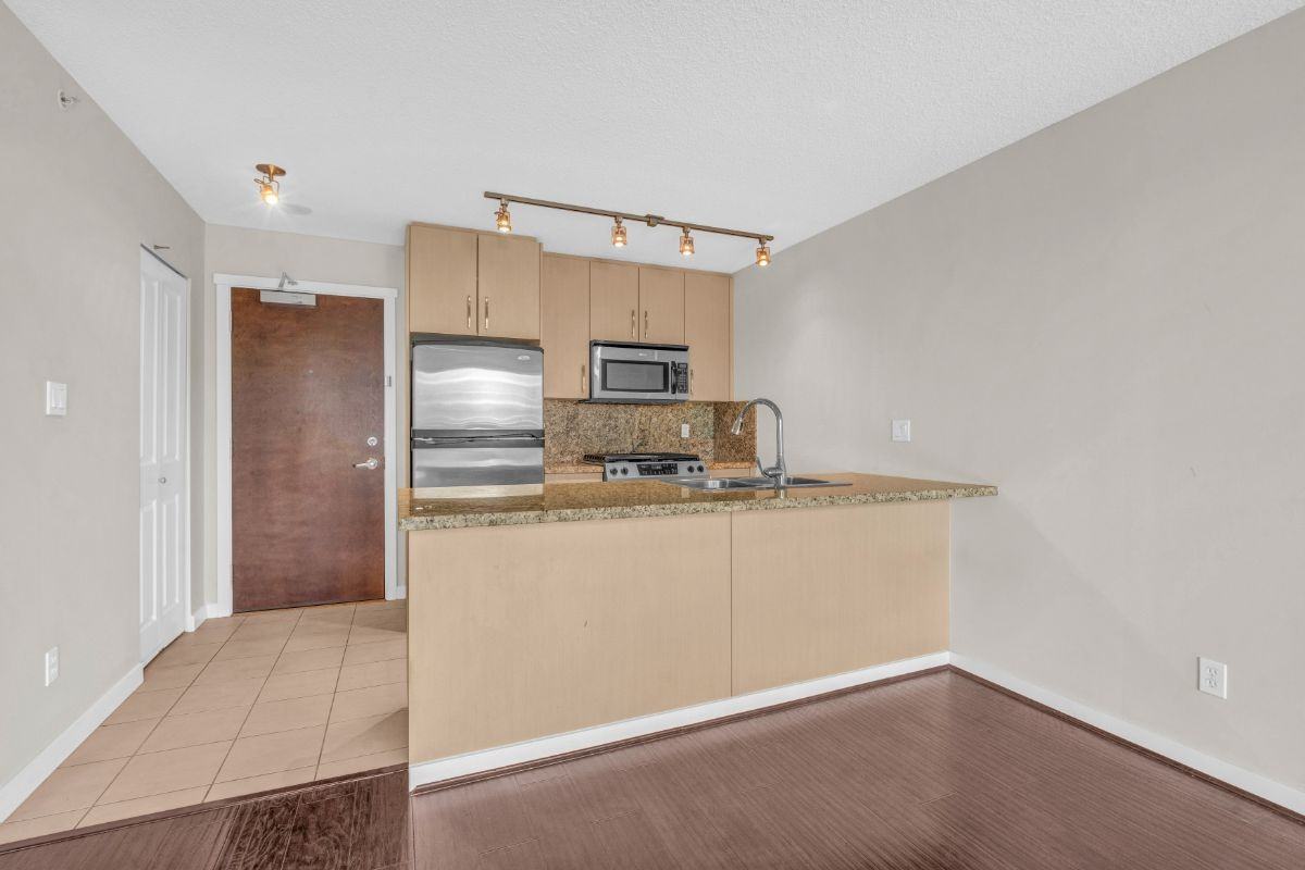 5088 Kwantlen Street #5xx - Photo 5 of 21