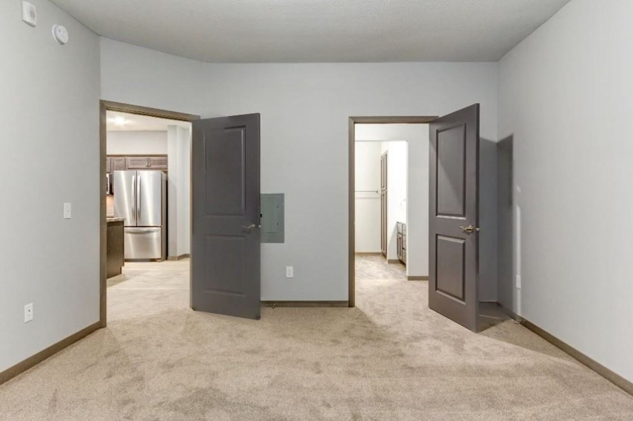 1160 Suncrest Drive - Photo 6 of 19