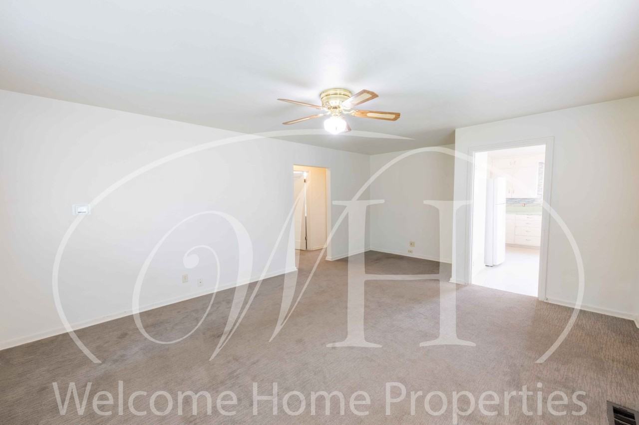 1235 Boyer Ave - Photo 6 of 19