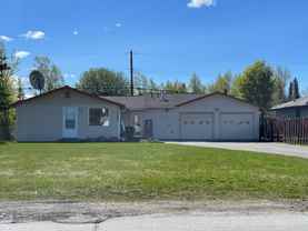 3320 E 42nd Ave - Photo 1 of 1