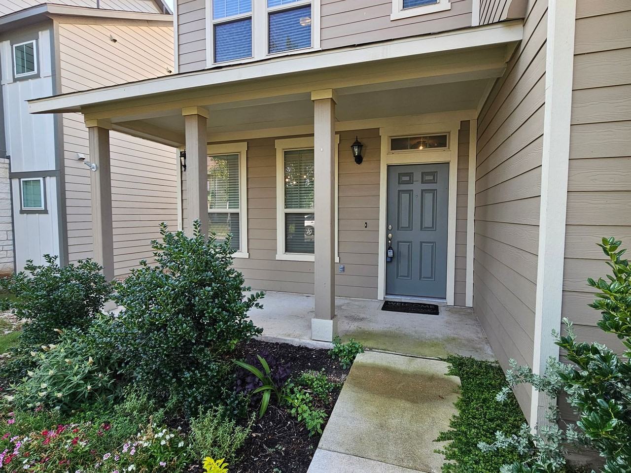 1820 Cantonata Dr - Photo 2 of 44