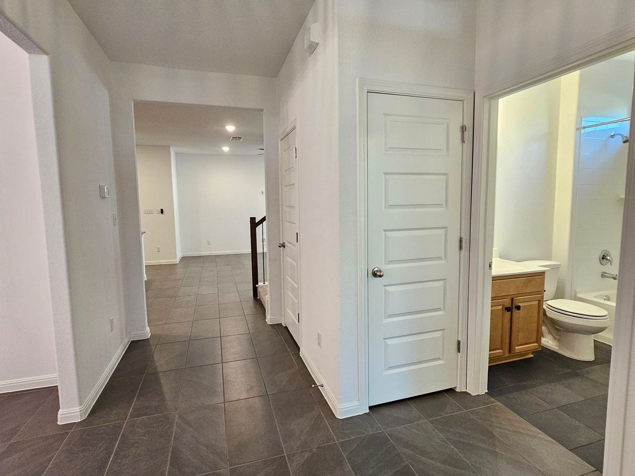 1820 Cantonata Dr - Photo 3 of 44