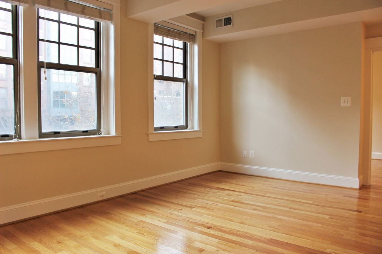 The Preston - Photo 7 of 34