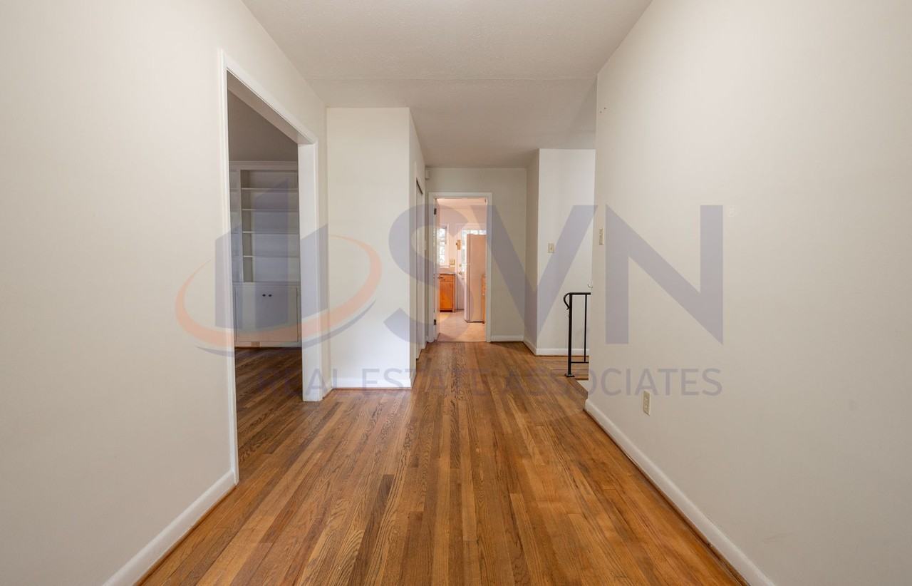 406 N Estes Dr - Photo 6 of 27