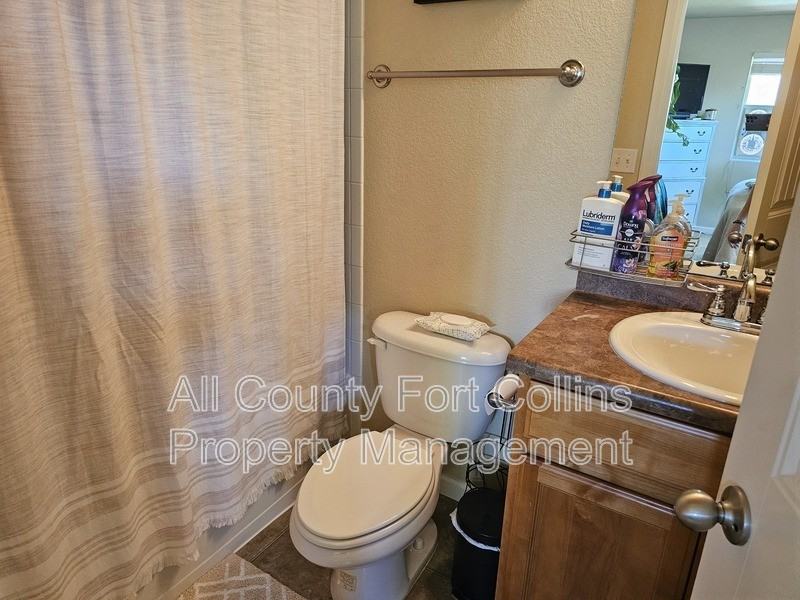 2257 Sopris Cir - Photo 7 of 10