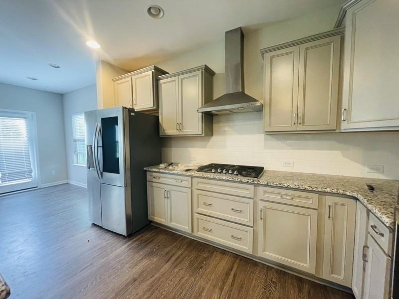 1315 Privett Park Pl - Photo 3 of 23