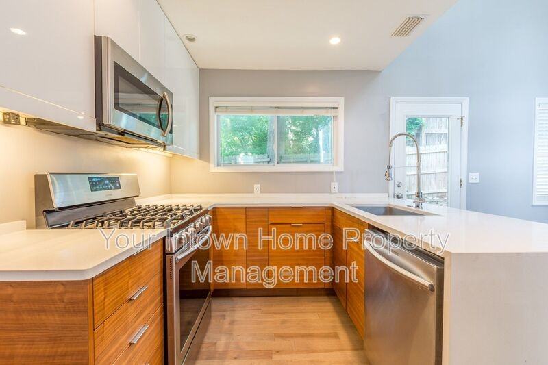 505 Oakdale Rd Ne #2 - Photo 2 of 25