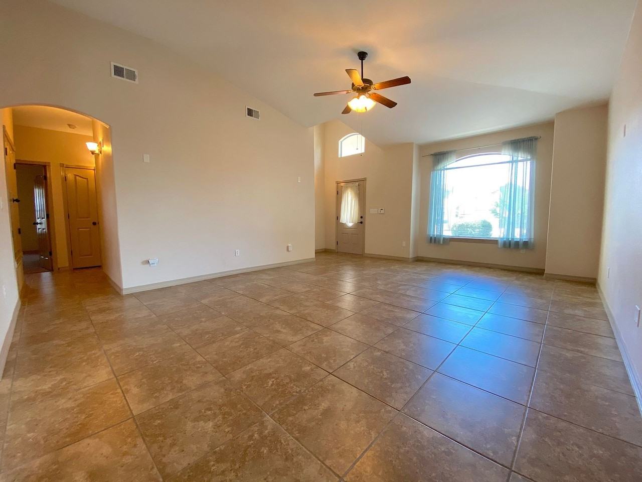 5481 Ignacio Frias Dr - Photo 3 of 32