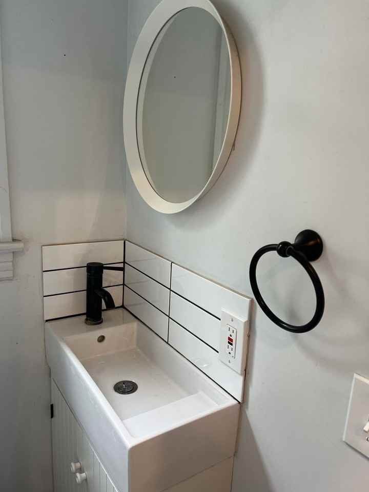 562 W Lemon St - Photo 6 of 16