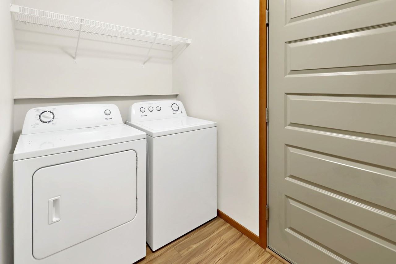 1182 & 1184 E. Grover - Photo 6 of 50