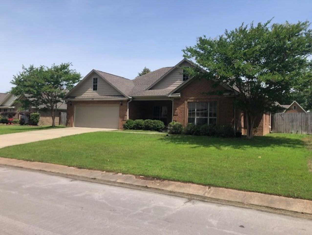 138 Ivywood Cv - Photo 2 of 15