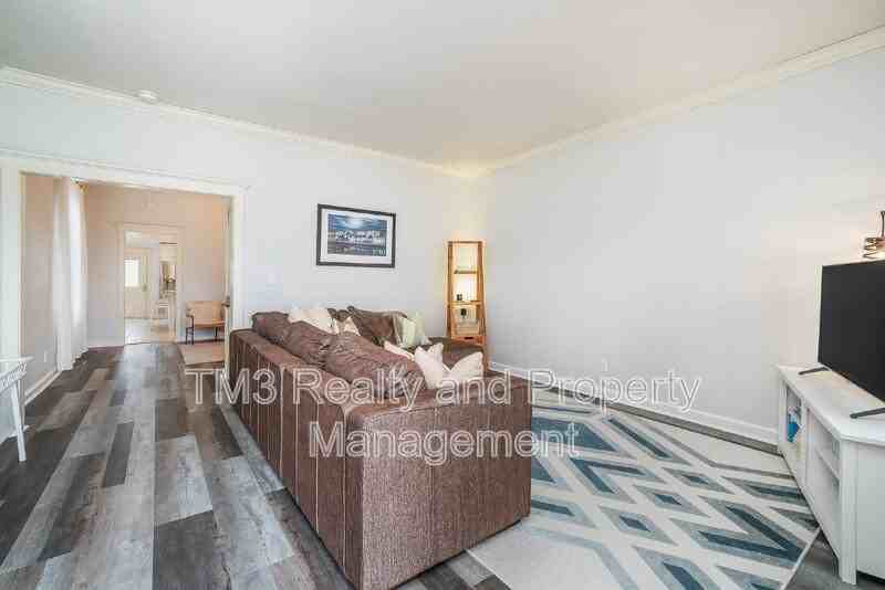 818 S Esplanade St - Photo 2 of 26