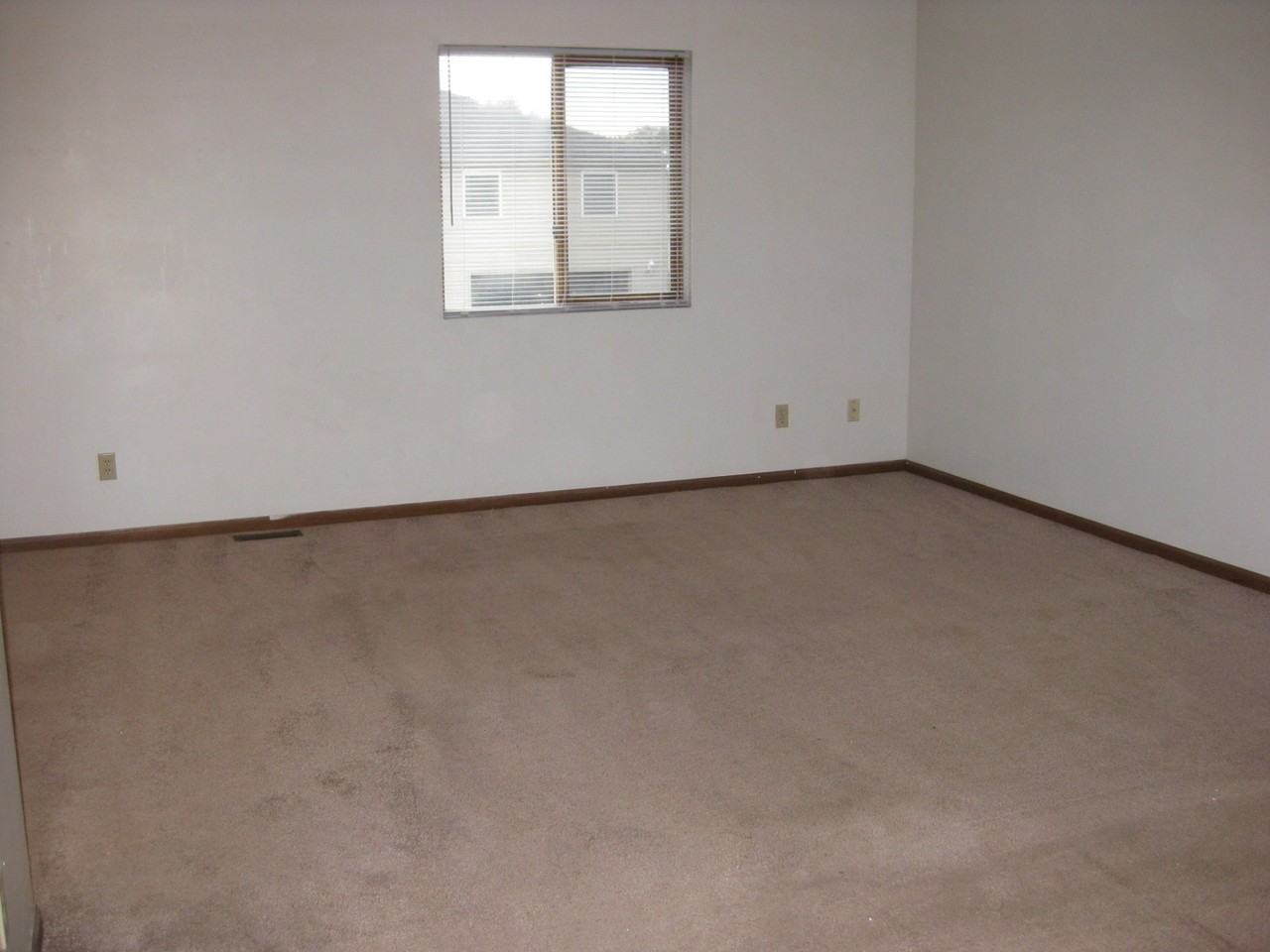 2313-2319 SW 19 - Photo 3 of 10